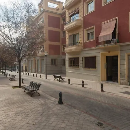 Fabuloso Piso junto a Paseo de la Bomba-3